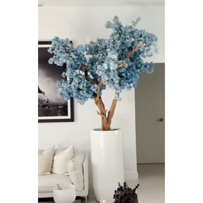 Saint-Tropez matt white vase with blue cherry blossoms